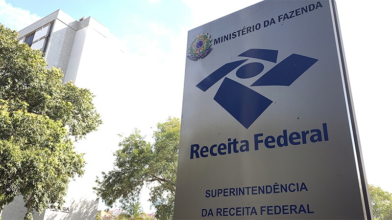 Read more about the article Débitos tributários: nova lei em vigor facilita quitação e autorregularização com a Receita Federal