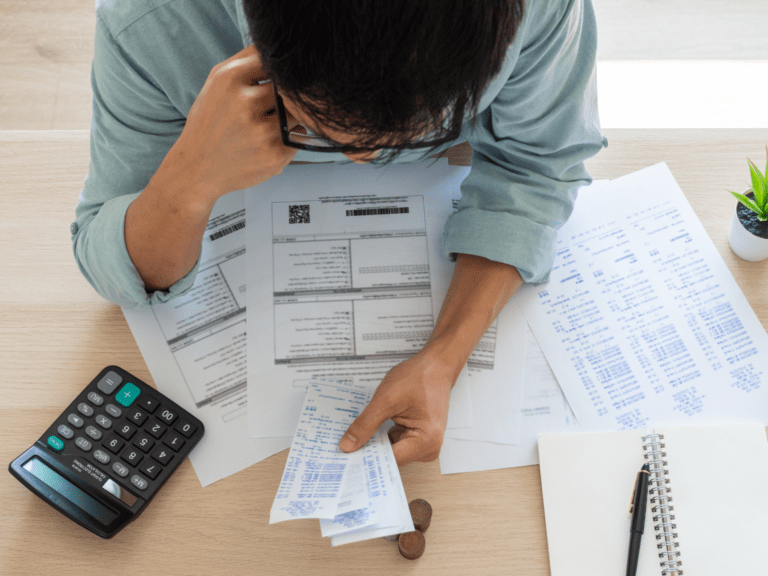 Read more about the article Imposto de Renda para MEI em 2025: veja quando a declaração como pessoa física é obrigatória